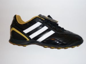 adidas Davicto TF